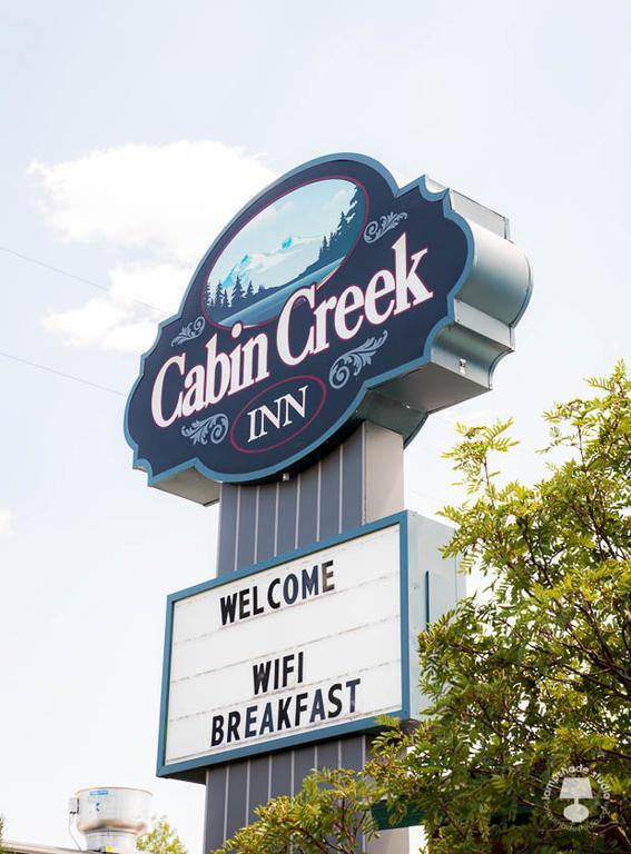 Cabin Creek Inn Thayne エクステリア 写真